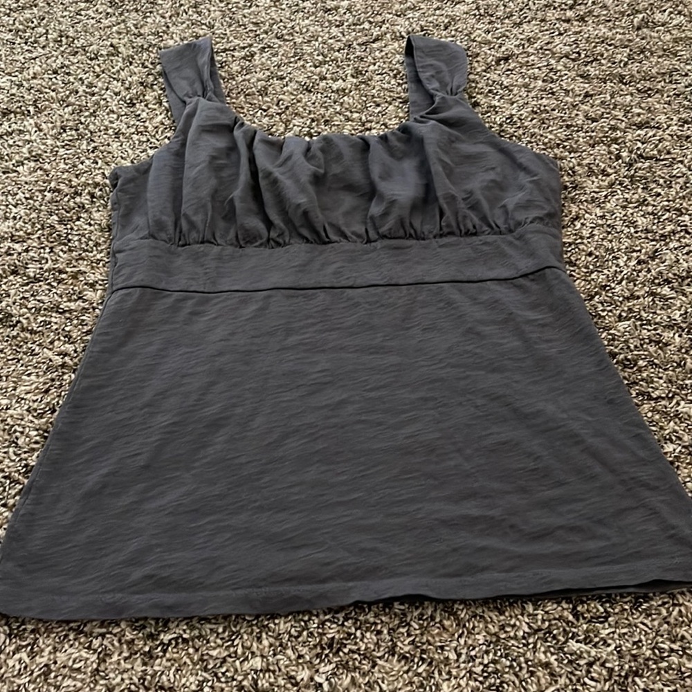 Ann Taylor gray sleeveless top
